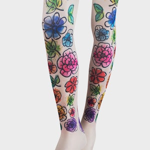 White nylons tights stamped for girls, printed pantyhose with fun colors, fashion tights for girls 6 to 12 years old.