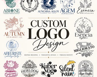 Peut inclure: Une collection de divers designs de logos personnalisés présentant des illustrations variées, de la typographie et des noms de marque tels que Abione, Ms. Mocktail, Aunchisa Alloy, Agem Jewellery, Esencia Krystalina, Autumn Lunargy Co, Afieuriste, Migliorato, The Conscious Collective, Heirloom, Kuber Yoga, Silent Rain et Algon Heights.