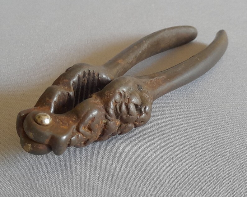 Antique Iron Nutcrackers Lion Detail Etsy