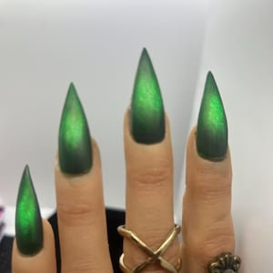 Enchanted Vial -Matte Green Glitter and Black Ombré Gothic Gel Nails/Witchy Nails/Goth Nails/Vampire Goth Nails/Green Goth Nails