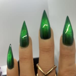 Enchanted Vial -Glossy Green Glitter and Black Ombré Gothic Gel Nails/Witchy Nails/Goth Nails/Vampire Goth Nails/Green Goth Nails