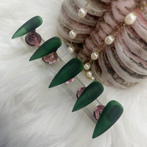 Cauldron-Matte Dark Green Jelly Gel Nails- Luxury Gel Press On Nails/Neon Green Nails/Witchy Nails/Green Goth Nails/Vamp Gel Nails
