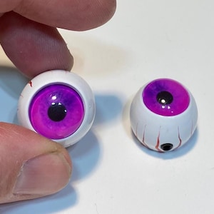 Hand Painted Eyeball Guitar Knob - Purple Iris (pair)