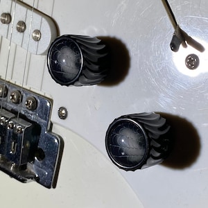 Spider Web Guitar Knob (Pair)