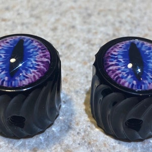 Blurple Eye Guitar Knob (pair)