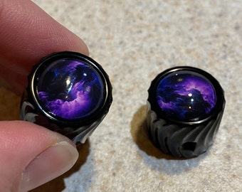 Swirl Guitar Knob with Glass Insert (pair)
