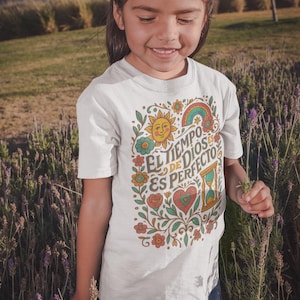 Inspirerend Spaans T-shirt voor kinderen: El Tiempo de Dios Es Perfecto