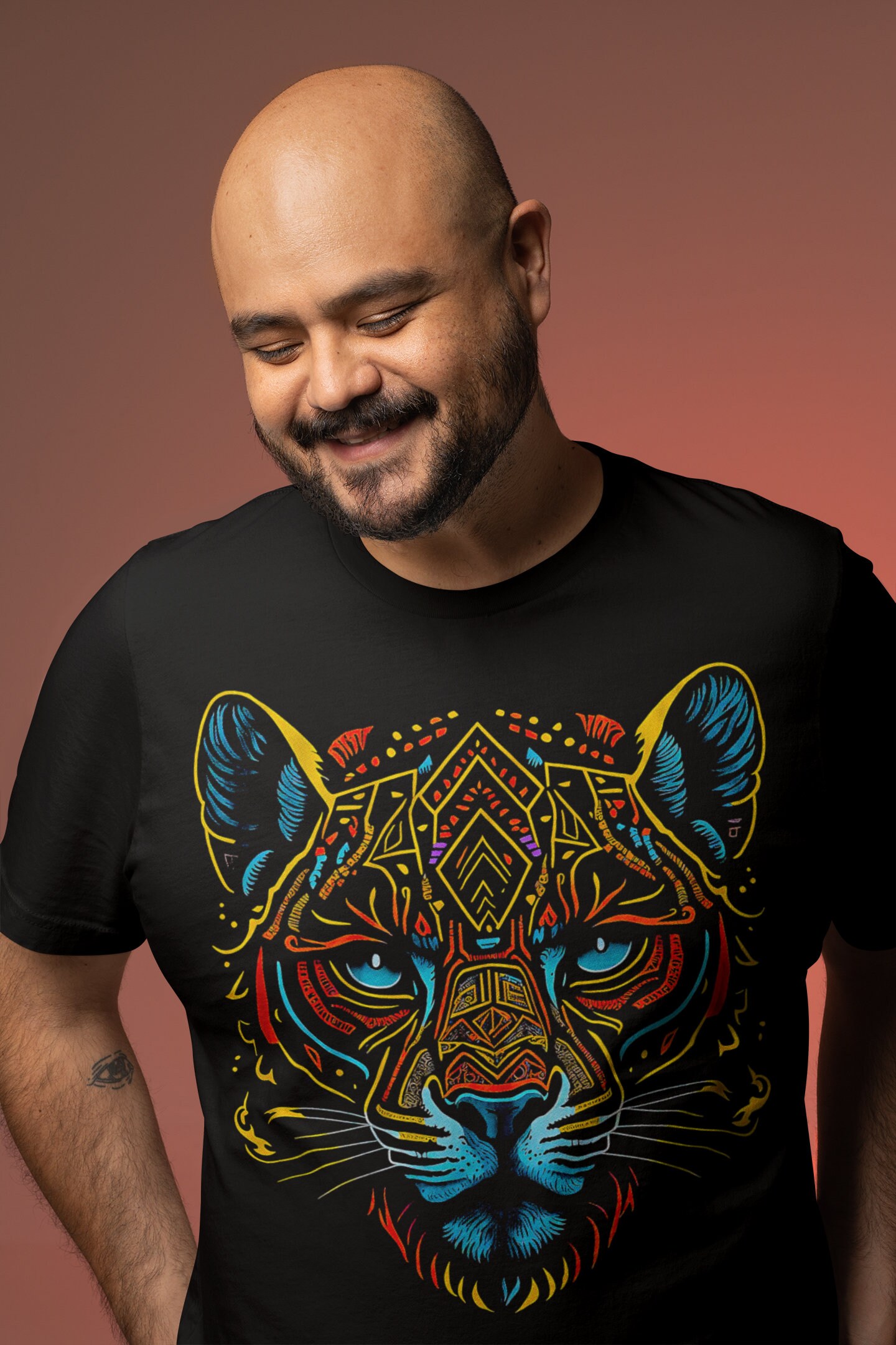 Unique Mexican Jaguar Print T-shirt: Artistic Men