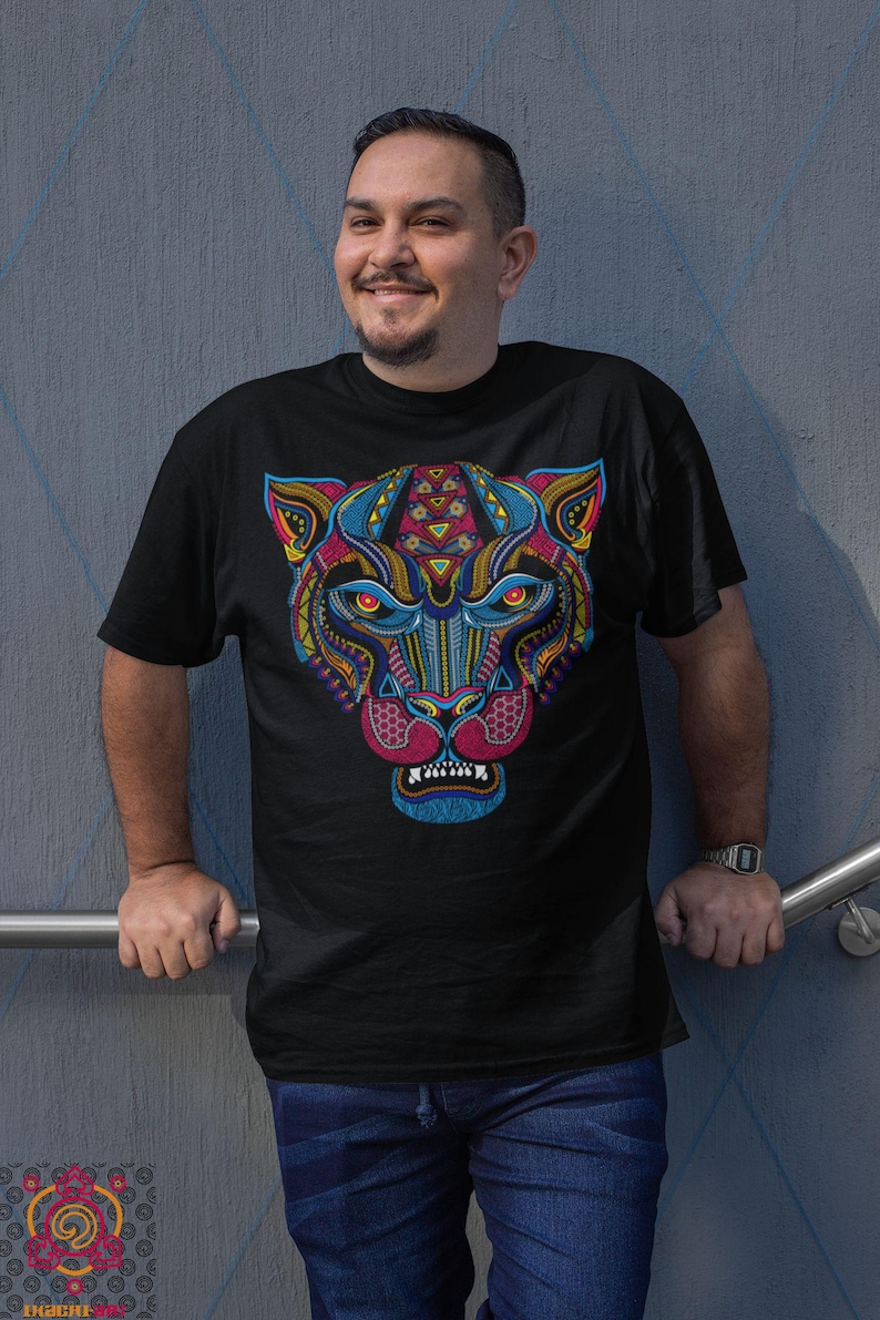 Unique Huichol Jaguar Art Mexican Vintage Graphic Plus Size Aztec T-shirt