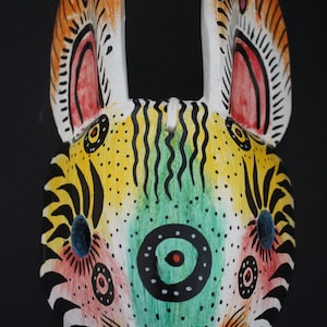 Masque traditionnel maya en bois - « El Raton »