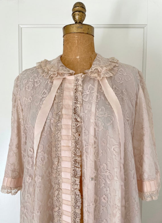 Vintage 60s Odette Barsa Lace Robe/Long Ecru Lace… - image 6