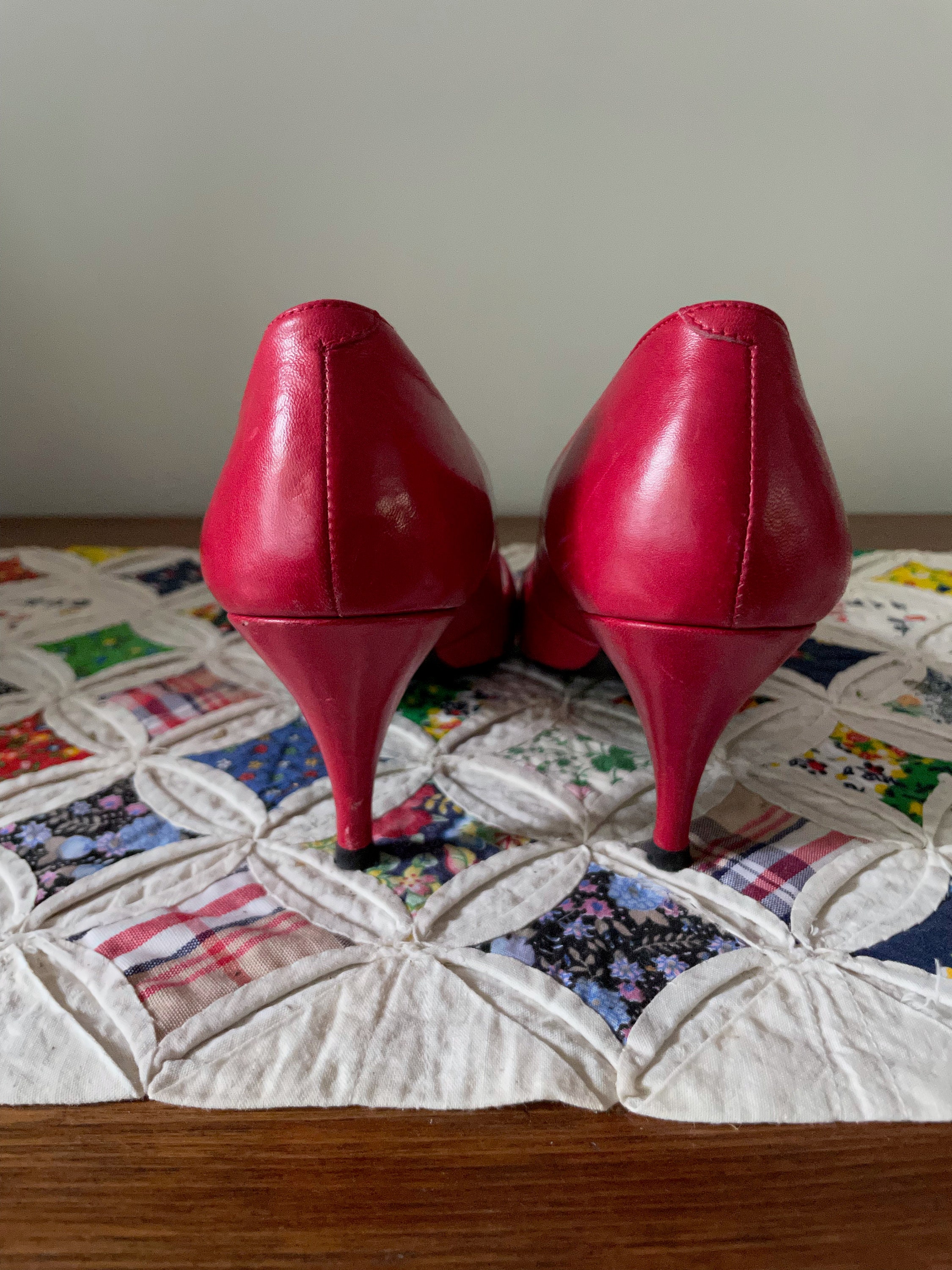 clare 80 leather red sole pumps