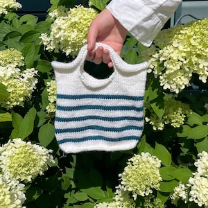 Coastal Striped Bag Knitting Pattern