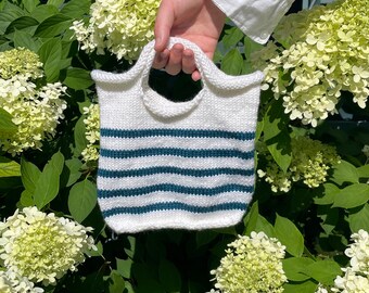 Coastal Striped Bag Knitting Pattern