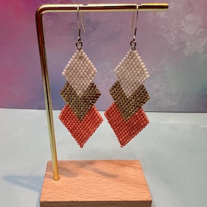 Earrings made of Miyuki beads