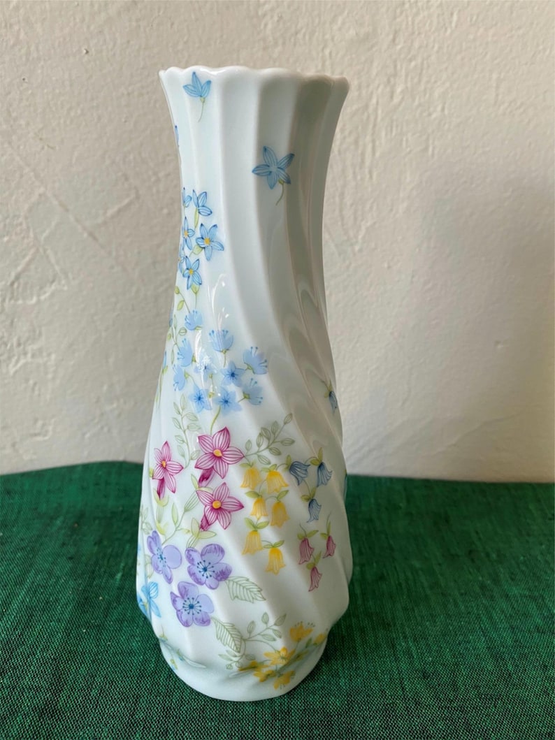 Vintage Haviland France Limoges PRARIE VASE Free Shipping