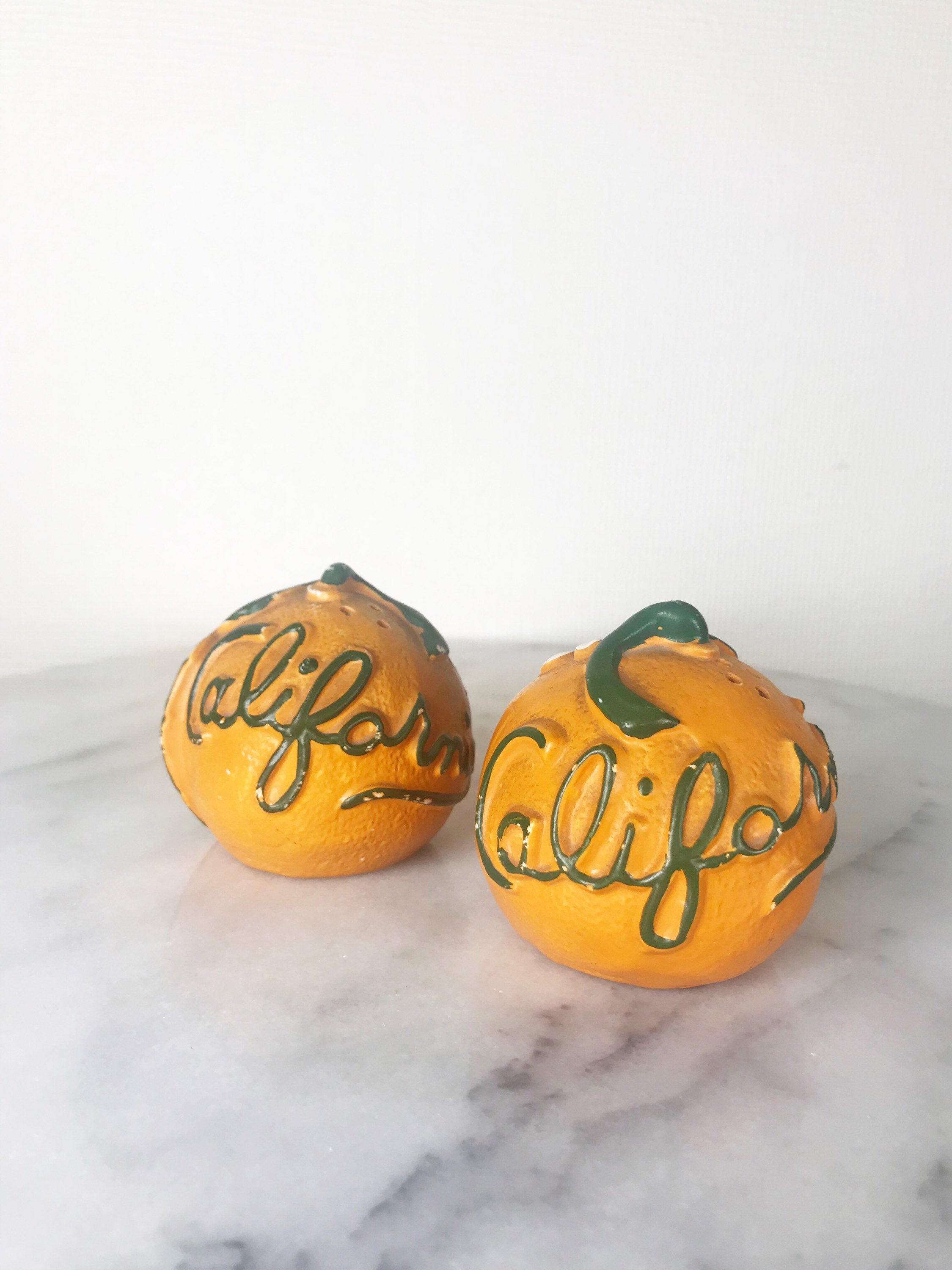 Vintage 50s California Orange Shaped Salt and Pepper California Souvenir Set