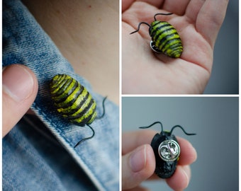 Alfiler de isópodo realista, broche Armadillidium maculatum, estatuilla realista, mini adorno, regalo espeluznante, lindo monstruo kawaii, hecho a pedido