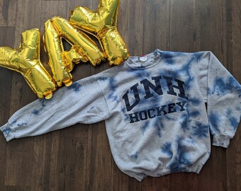 unh hockey sweatshirt