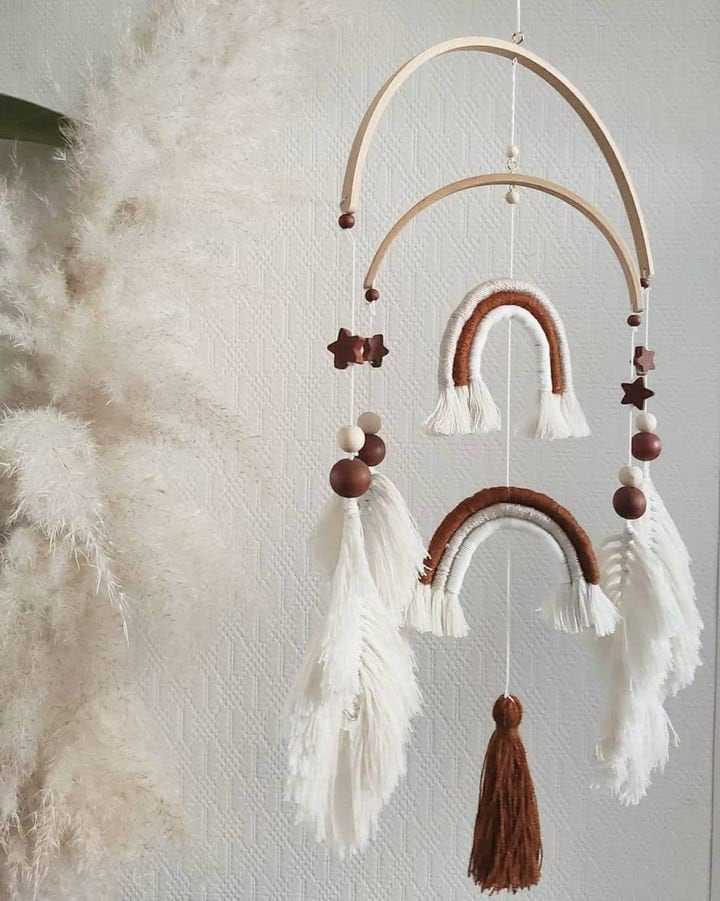 Mobile Bébé en Macramé de Coton et Bois Boho