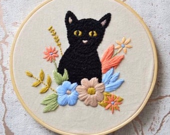 Black cat embroidery kit