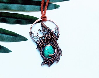 Howling Wolf Necklace/100% Copper Wire Wrapped Malachite Wolf Pendant/Wolf Jewelry