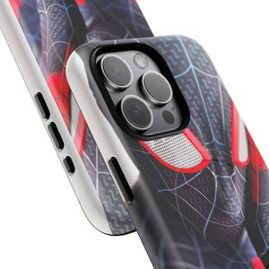 Etui na iPhone'a w kształcie kostiumu Spider-Mana, kompatybilne z MagSafe, dwuwarstwowa osłona ochronna zdjęcie 11
