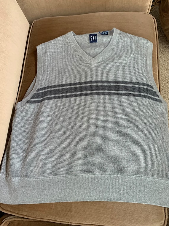 The gap mens sweater Gem