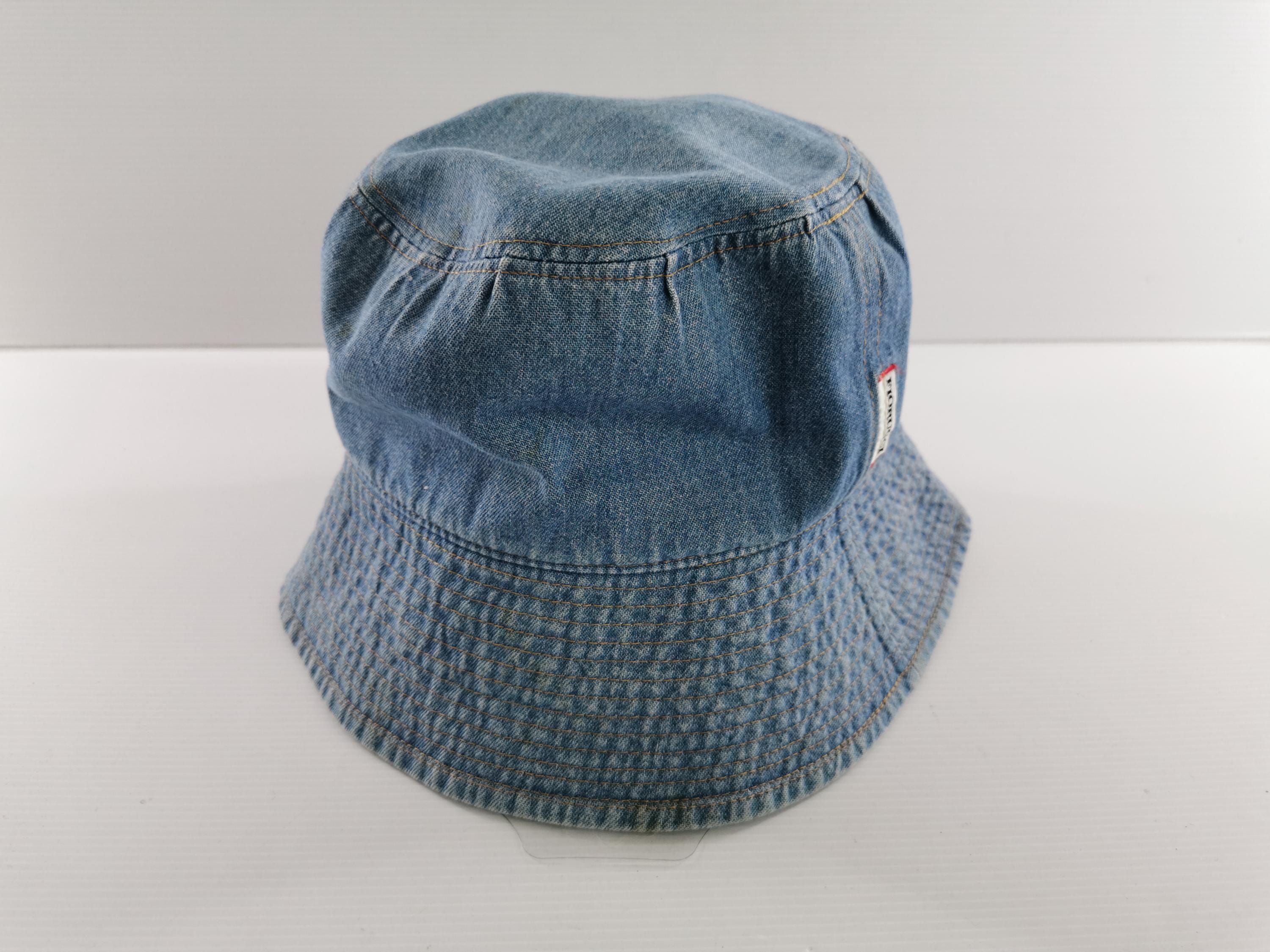 Fiorucci denim bucket hat Hat Fiorucci Blue size M International in Cotton - 42587623 main image 2