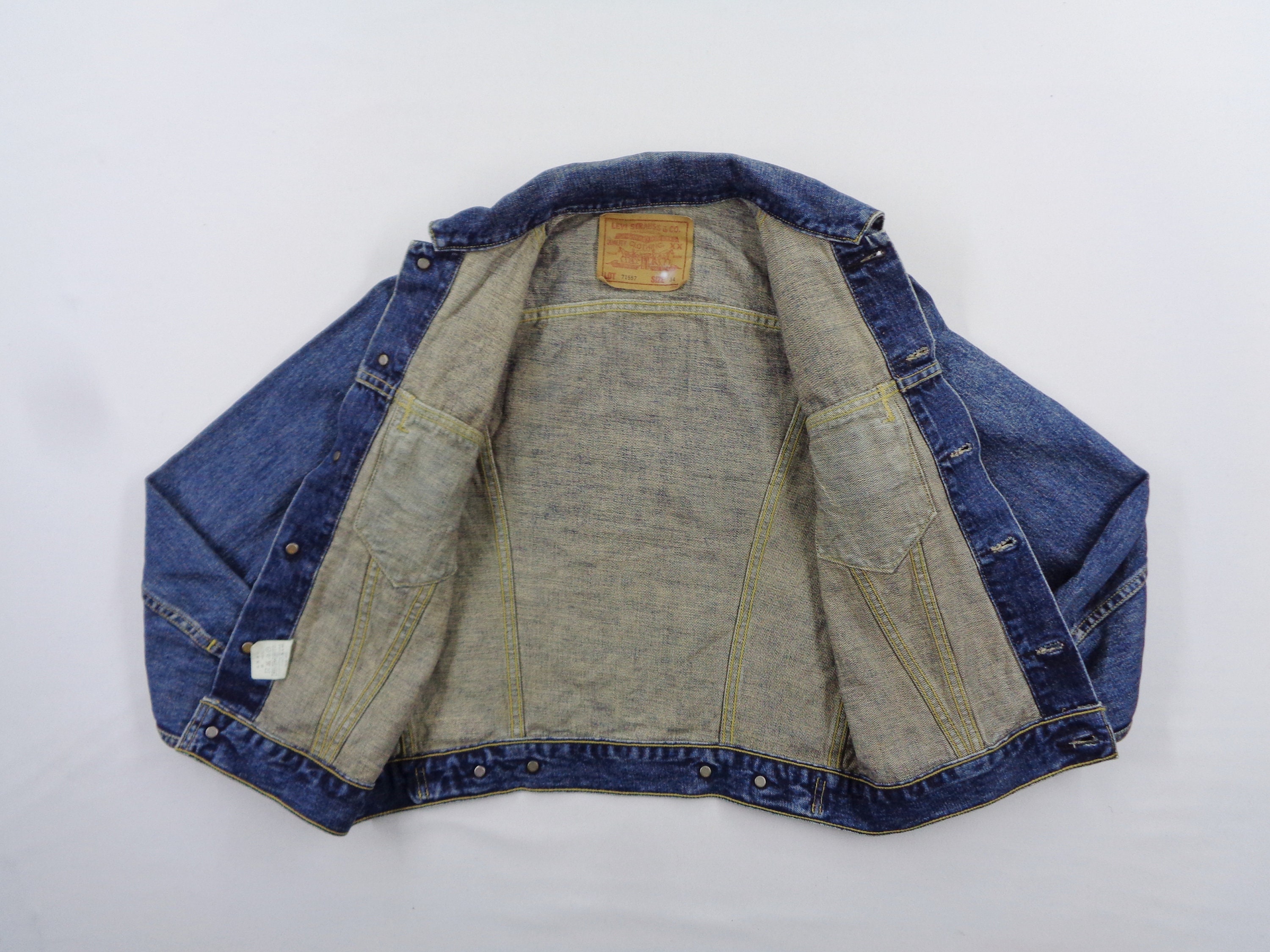 Levis Jacket Vintage Distressed Size 34 Levis 71557 Made in Japan