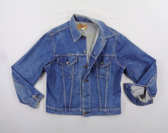 Levis Jacket Vintage Distressed Size 42 Levis 70505 Made In USA Trucker Denim Jacket Size M/L