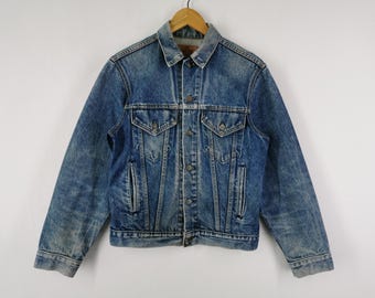 Chaqueta vaquera Levis desgastada vintage de los 90 (Lote 70506). Fabricada en EE. UU. Talla M.
