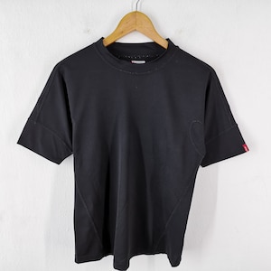 Levis Shirt Levis Relaxed T Shirt Size M