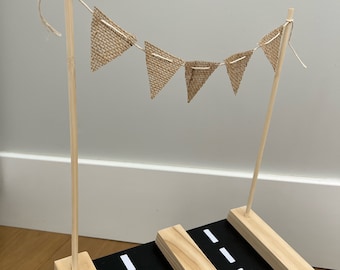 Burlap Flag Upgrade | Mini Track