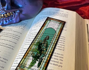 Common Cap Mushroom Stained Glass Bookmark | Transparent Handmade Bookmark | Dark Gothic Fungi Design Suncatcher