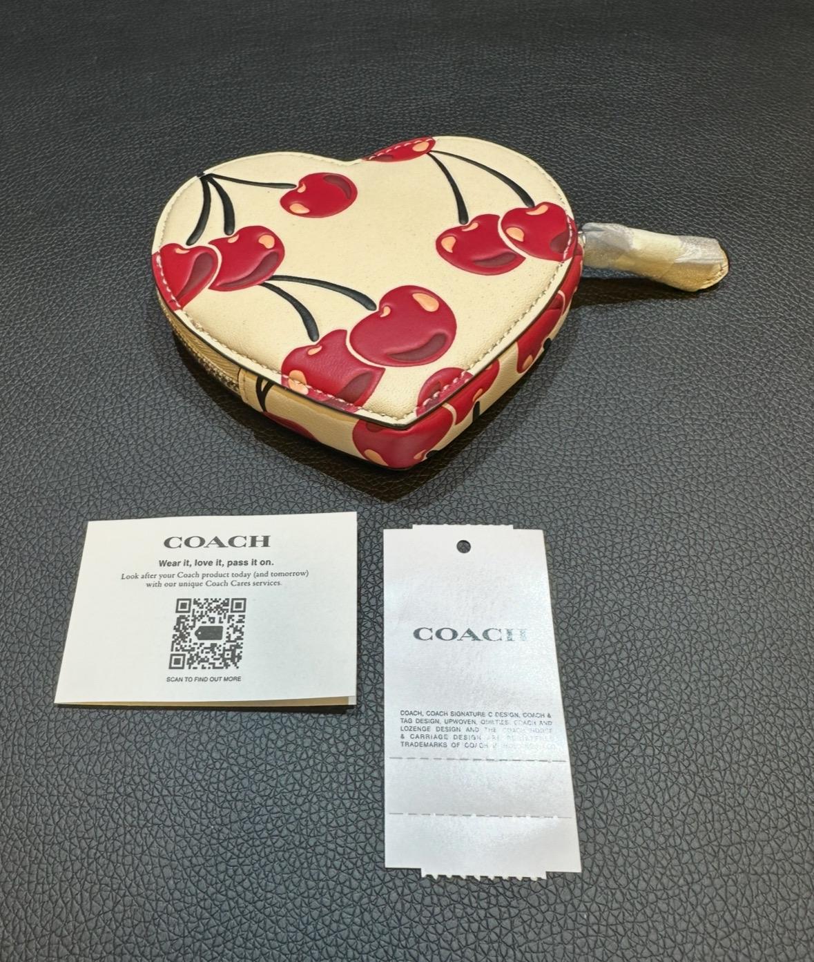 AUTHENTIC Coach Heart Shaped Wallet With Cherry Print - Etsy display picture 1