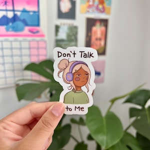 Sticker Don't talk to me - olive, stickers mignons, papeterie, Marlene vega, sticker pour ordinateur portable, drôle, ambiance, kawaii