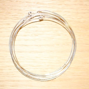 7-ring weekly bracelet
