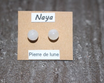 Earring: moonstone studs