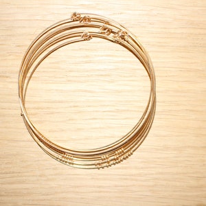 7-ring weekly bracelet
