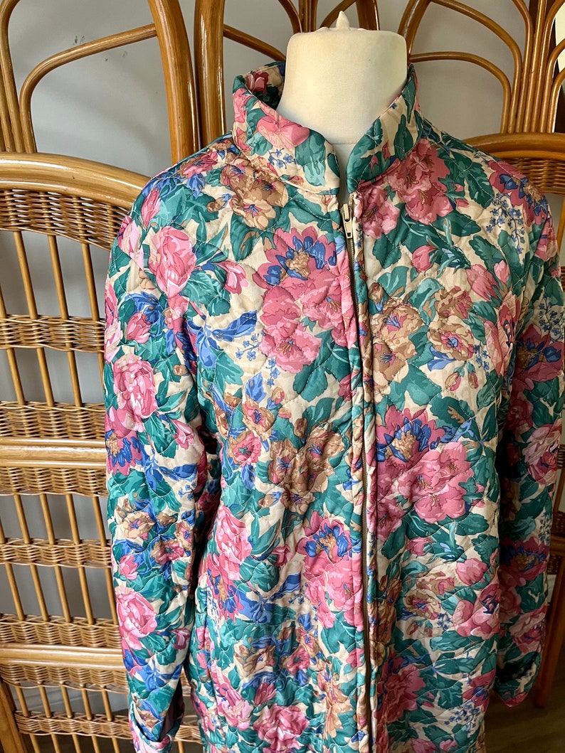 Vintage Cottagecore Chintzy 70s Kitsch Floral Housecoat - Etsy UK