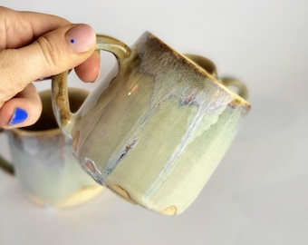 Medium 350 ml stoneware, speckled clay, blue and white ceramic cup, pottery, coffe cup, handmade, floating glaze, christmas gift idea