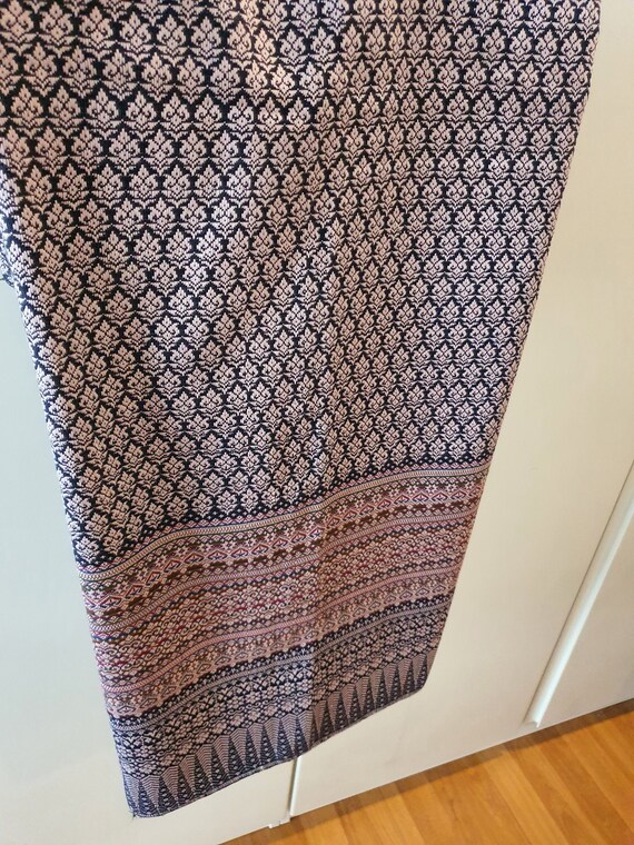 Authentic handwoven cotton fabric 2mx1m.