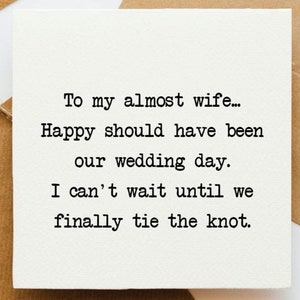 A mi tarjeta casi esposa, aplazamiento de boda, tarjeta de felicitación, retraso de boda, cambio de fecha, día de boda, enmienda de boda, fecha original