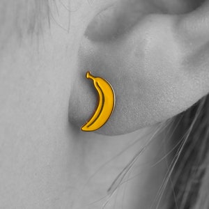 kleine Bananen Ohrstecker - 14K massiv Goldschmuck, minimalistischer Schmuck, elegante Ohrstecker, schönes Geschenk