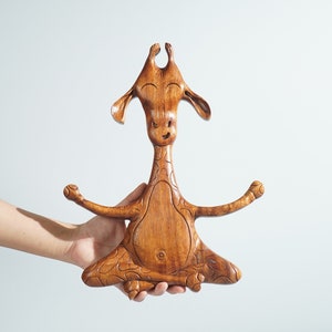 Giraffe Yoga Wall Decor, Wooden Giraffe wall hanging, Animal Figurine, Antique Art, Sculpture, Home Decor, Nursery Decoration, Gift for Her