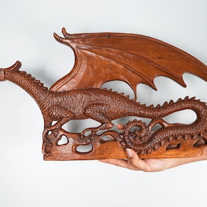 Flying Dragon Wall Statue, Hanging Dragon, Wing, Mystical Animal, Handcrafted, Wood Carving Wall Art, Room Decoration, Unique Gift for Him