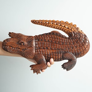 Wooden Crocodile Wall Decor, Crocodile Wall Art, Animal Art, Wall Hanging, Home Wall Art, Interior Decor, Alligator Sign, Grandfather Gift