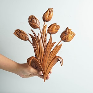 Wooden Tulip, Wall Hangings, Wooden Flower, Wood Carving Wall Art, Flower Sculpture, Hand Carved, Unique Statue, Home Decor, Gift for Her