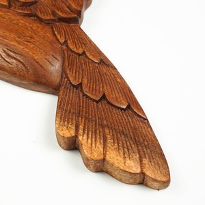 Hummingbird Wall Art, Wooden Bird Statue, Handmade Sculpture, Wood Carving, Decorative, Nursery Decor, Gift for Mom, Gift for friend image 6
